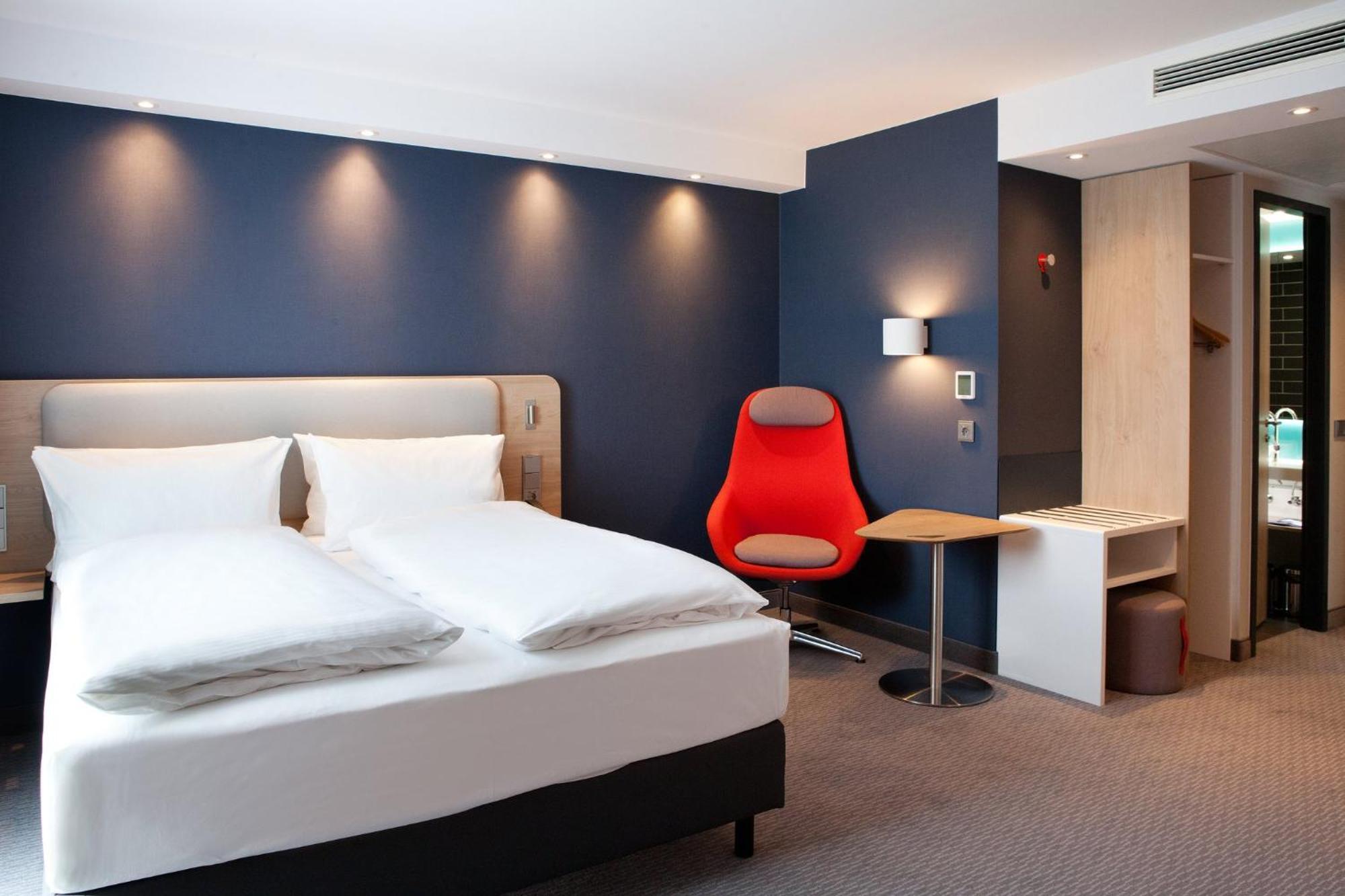 Holiday Inn Express - Saarbruecken By Ihg Luaran gambar