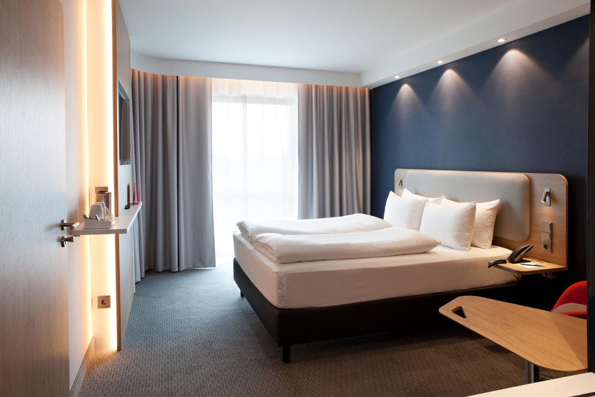 Holiday Inn Express - Saarbruecken By Ihg Luaran gambar